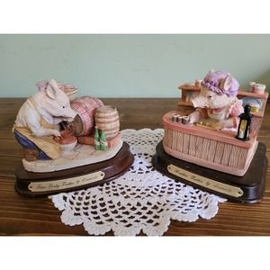 Little Nook Village The Trotters By Leonardo 1989 Lot Of 2